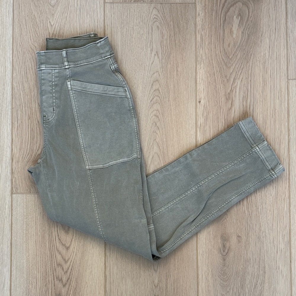 SPANX Twill Slim Straight Pants in Olive Green Gray